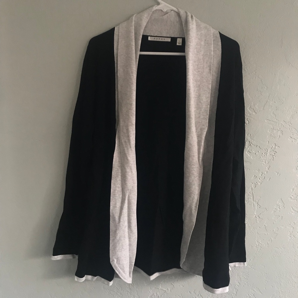 Cyrus sweater. Large